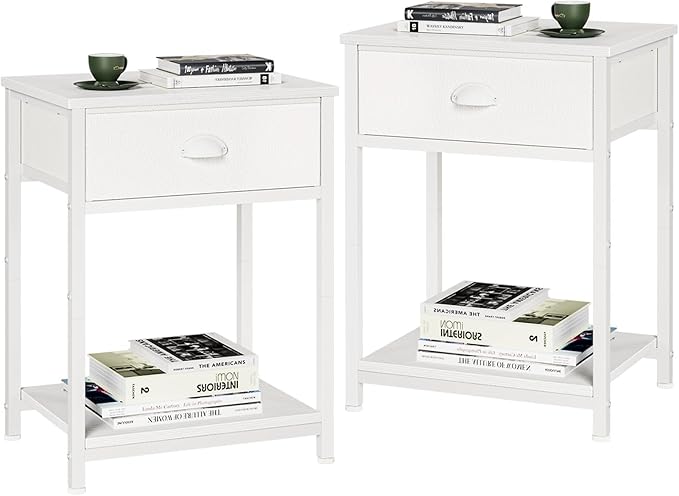 Set of 2 white nightstands